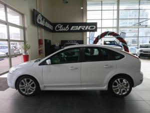 Ford Focus 1.8 5-door Ambiente - Image 4
