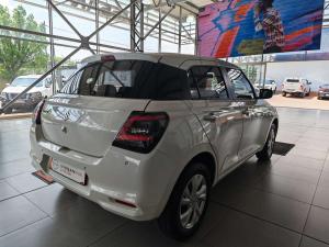 Suzuki Swift 1.2 GL+ - Image 19