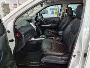 Nissan Navara 2.5DDTI LE/LE Plus 4X4 automatic D/C - Image 14