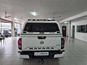 Nissan Navara 2.5DDTI LE/LE Plus 4X4 automatic D/C - Image 6