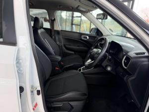 Hyundai Venue 1.0 Tgdi Fluid DCT - Image 20