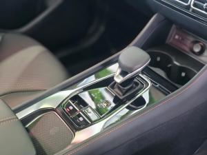 MG HS 2.0T Luxury - Image 14