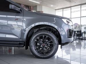 Isuzu D-Max 3.0TD double cab LS X-Rider - Image 8