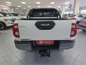 Toyota Hilux 2.8GD-6 double cab 4x4 Legend auto - Image 5