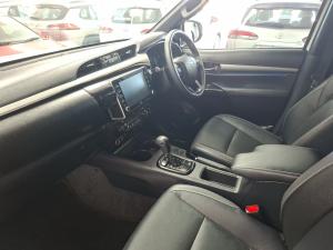 Toyota Hilux 2.8GD-6 double cab 4x4 Legend auto - Image 7