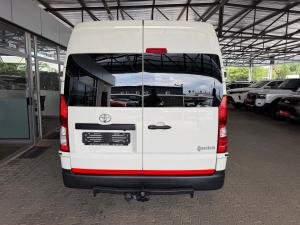 Toyota Quantum 2.8 SLWB panel van - Image 5