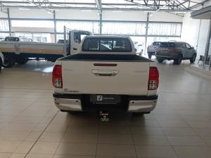 Toyota Hilux 2.4GD-6 Xtra cab Raider manual - Image 5