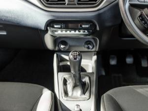 Toyota Starlet 1.5 XR manual - Image 9