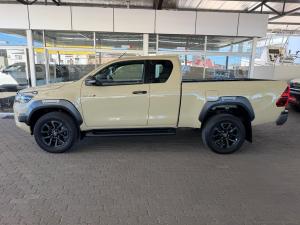 Toyota Hilux 2.8GD-6 Xtra cab 4x4 Legend manual - Image 19