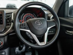 Toyota Vitz 1.0 XR auto - Image 8