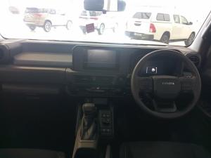Toyota Land Cruiser FJ 2.7 4x4 GX - Image 6