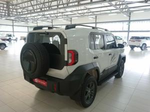 Toyota Land Cruiser FJ 2.7 4x4 GX - Image 2