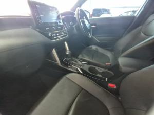 Toyota Corolla Cross 1.8 XS - Image 7