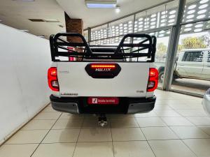 Toyota Hilux 2.8GD-6 Xtra cab Legend auto - Image 5