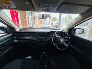 Toyota Rumion 1.5 S - Image 6