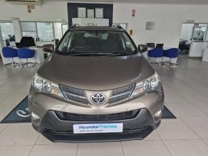 Toyota RAV4 2.0 GX - Image 2