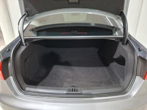 Audi A4 1.8T S auto - Image 12