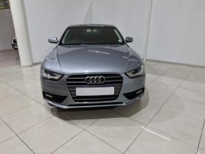 Audi A4 1.8T S auto - Image 4