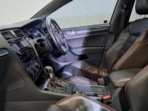 Volkswagen Golf GTI - Image 14