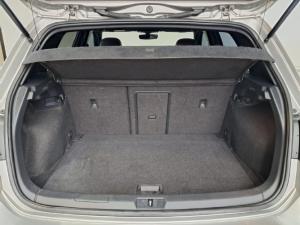 Volkswagen Golf GTI - Image 6