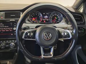 Volkswagen Golf GTI - Image 9