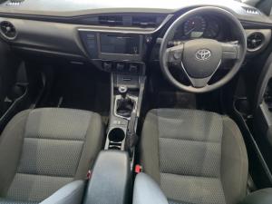 Toyota Corolla Quest 1.8 Plus manual - Image 8