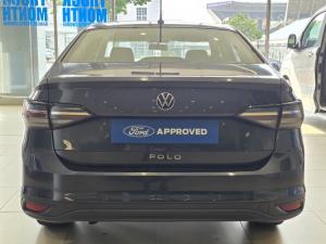 Volkswagen Polo sedan 1.6 manual - Image 5