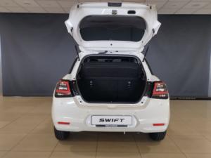 Suzuki Swift 1.2 GL - Image 6