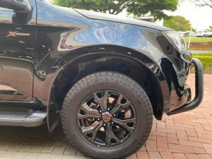 Isuzu D-Max 1.9TD double cab LS X-Rider manual - Image 6