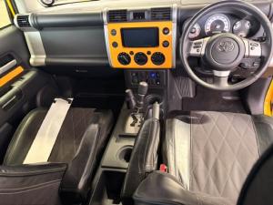Toyota FJ Cruiser FJ Cruiser - Image 7