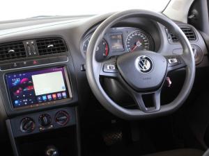 Volkswagen Polo Vivo hatch 1.6 Comfortline auto - Image 17