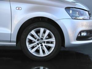 Volkswagen Polo Vivo hatch 1.6 Comfortline auto - Image 24