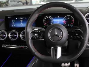 Mercedes-Benz GLA GLA200 Progressive - Image 13