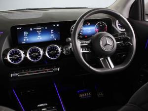 Mercedes-Benz GLA GLA200 Progressive - Image 16