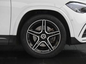 Mercedes-Benz GLA GLA200 Progressive - Image 23