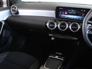 Mercedes-Benz A-Class A200 hatch Progressive - Image 10