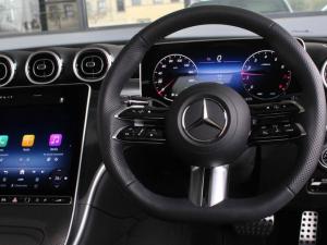 Mercedes-Benz C-Class C200 AMG Line - Image 13