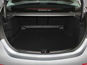 Mercedes-Benz C-Class C200 AMG Line - Image 22