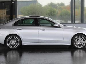 Mercedes-Benz C-Class C200 AMG Line - Image 5