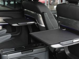 Mercedes-Benz V-Class V300d Exclusive - Image 18