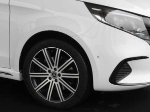 Mercedes-Benz V-Class V300d Exclusive - Image 6