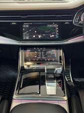 Audi Q7 45TDI quattro S line - Image 11