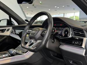 Audi Q7 45TDI quattro S line - Image 14
