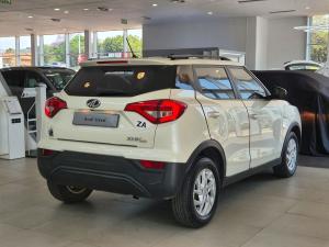 Mahindra XUV300 1.2T W6 - Image 18