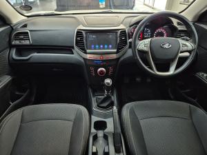 Mahindra XUV300 1.2T W6 - Image 8