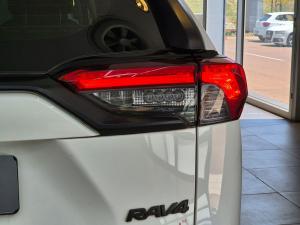 Toyota RAV4 2.0 GX - Image 22