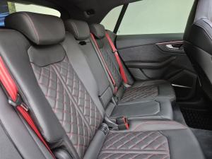 Audi Q8 45TDI quattro Black Edition - Image 11