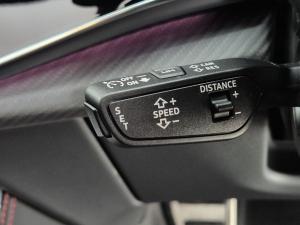 Audi Q8 45TDI quattro Black Edition - Image 15