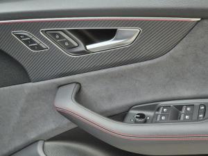 Audi Q8 45TDI quattro Black Edition - Image 23