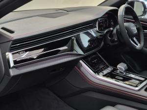 Audi Q8 45TDI quattro Black Edition - Image 24